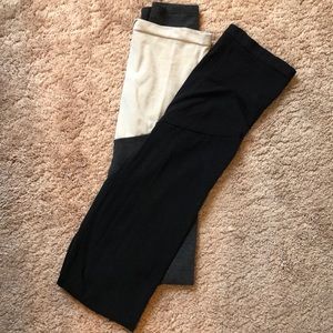 2 pairs of motherhood maternity leggings